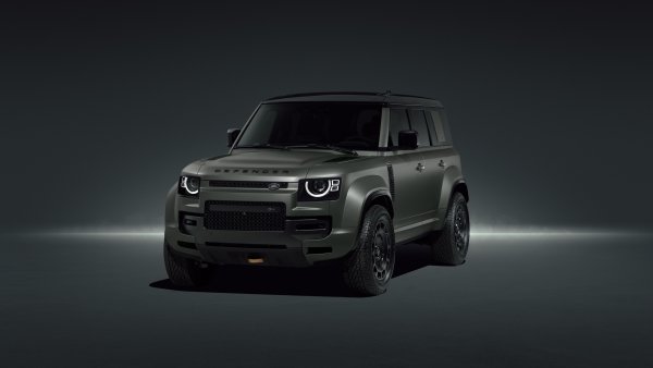 Land Rover Defender OCTA Edition One Wallpaper