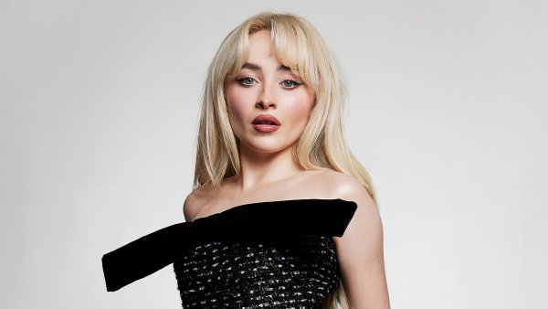Sabrina Carpenter White background Wallpaper