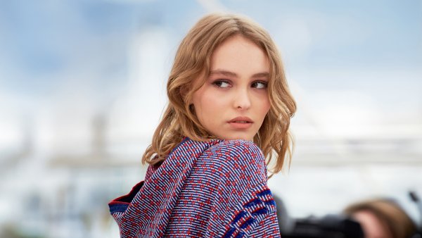Lily Rose Depp Outdoor Wallpaper