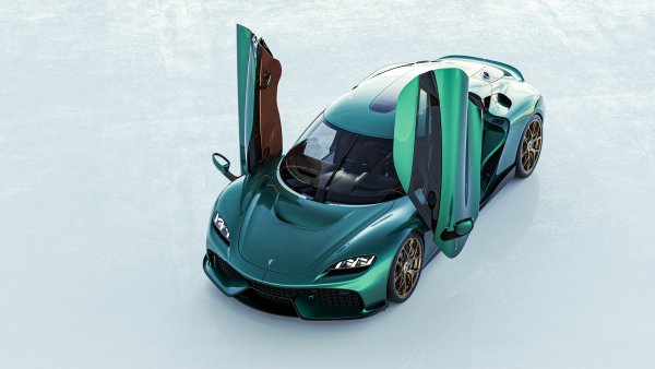 Koenigsegg Gemera 2024 Wallpaper