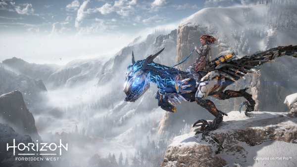 Aloy Clawstrider Wallpaper