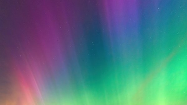 Colorful Aurora Borealis Wallpaper