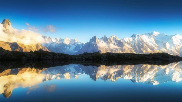 Mont Blanc massif Alps mountains Wallpaper
