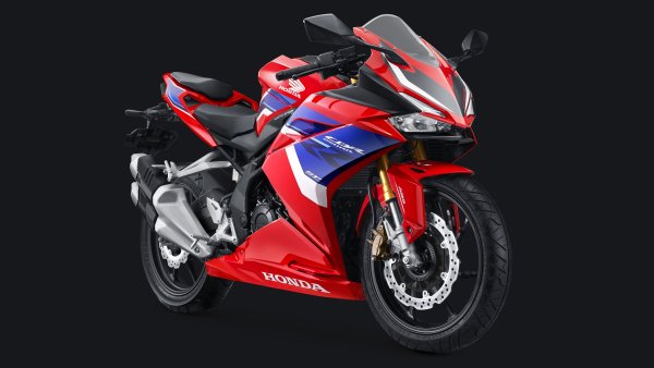 Honda CBR250RR 2022 Wallpaper