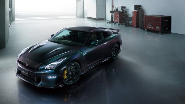 Nissan GT-R Track Edition Nismo Wallpaper