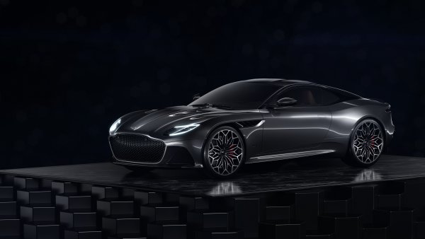 Aston Martin DBS Superleggera Ultrawide Wallpaper