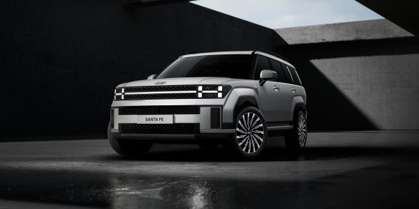 Hyundai Santa Fe SUV Wallpaper