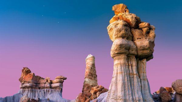Badlands Rocks Wallpaper