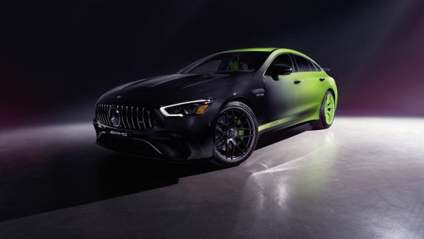 Mercedes-AMG GT 63 S Palace Skateboards Art Car Wallpaper