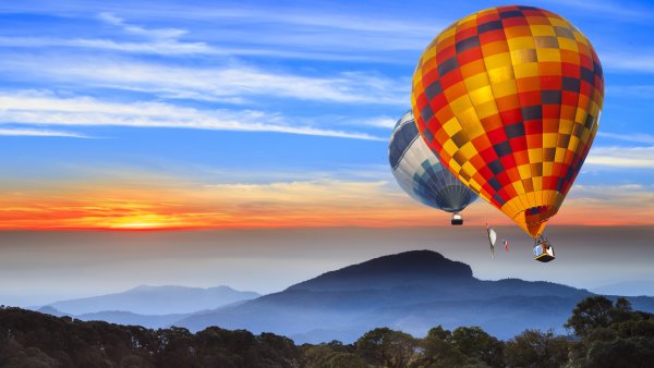 Hot air balloons Landscape Wallpaper