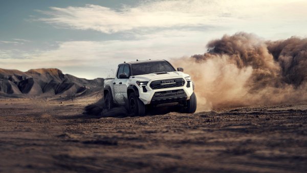 Toyota Tacoma TRD Pro Double Cab Off-Road Trucks Wallpaper