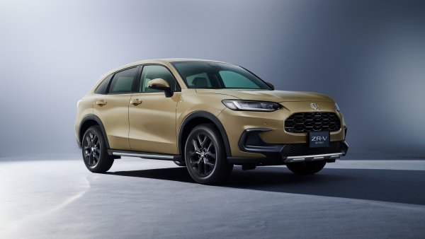 Honda ZR-V eHEV Z Cross Touring 2026 Wallpaper