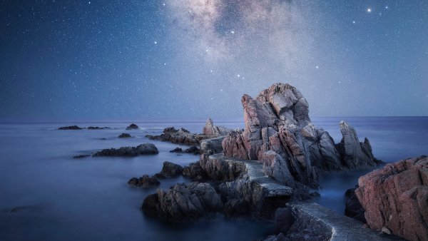 Seascape Milky Way Wallpaper