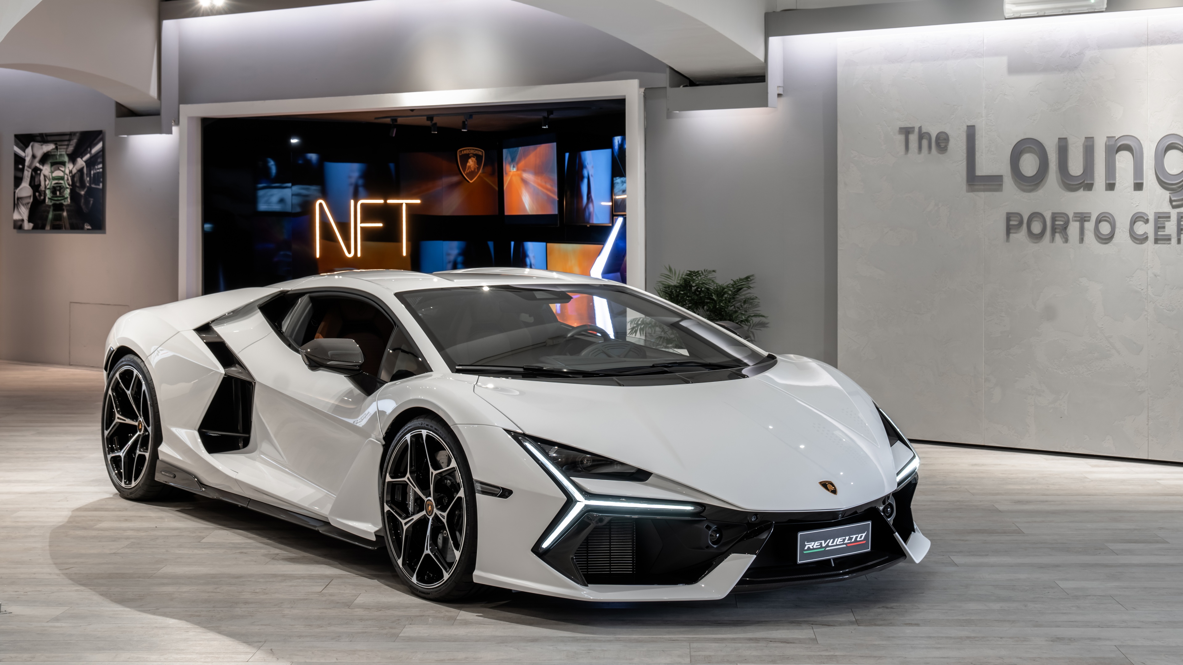 Lamborghini Revuelto 2024 Wallpaper