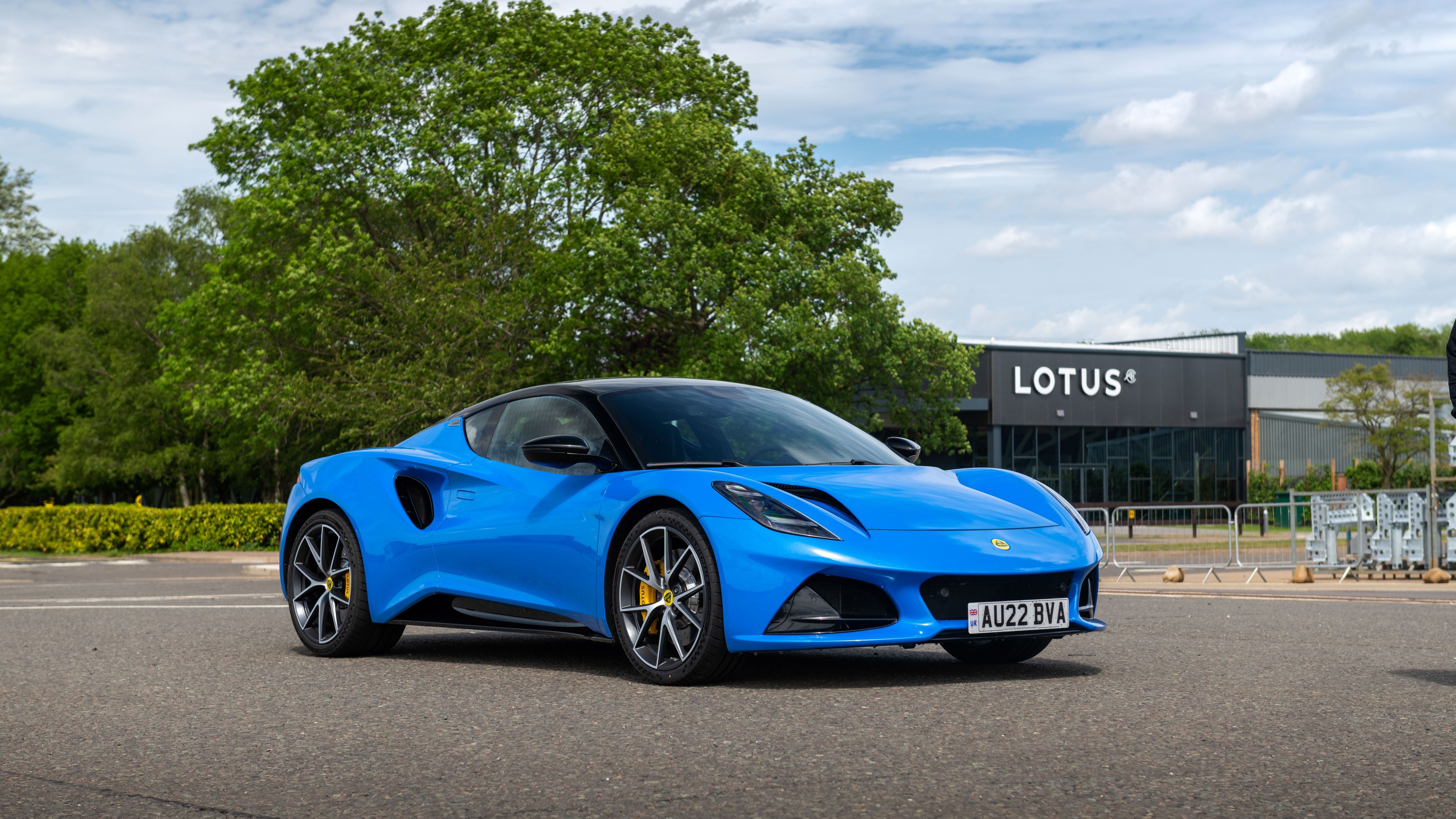 Lotus Emira 2022 Wallpaper