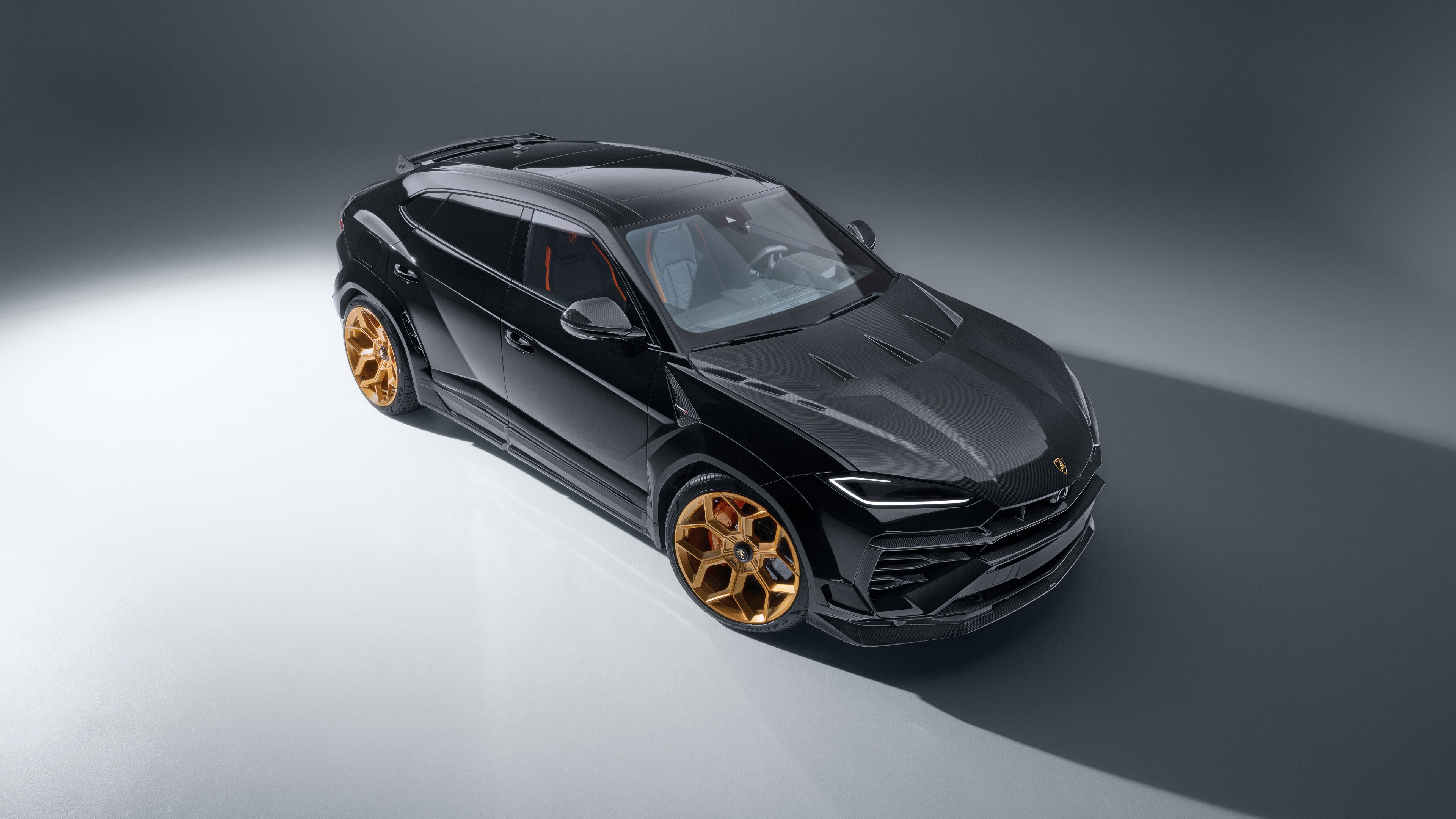 Novitec Lamborghini Urus SE Esteso 2025 Wallpaper
