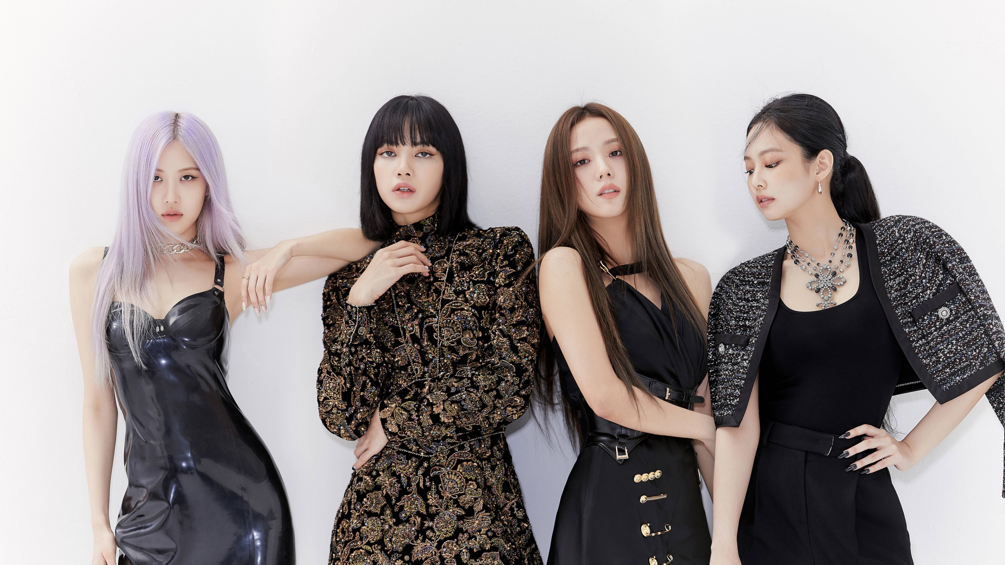 Blackpink K-Pop singers Wallpaper