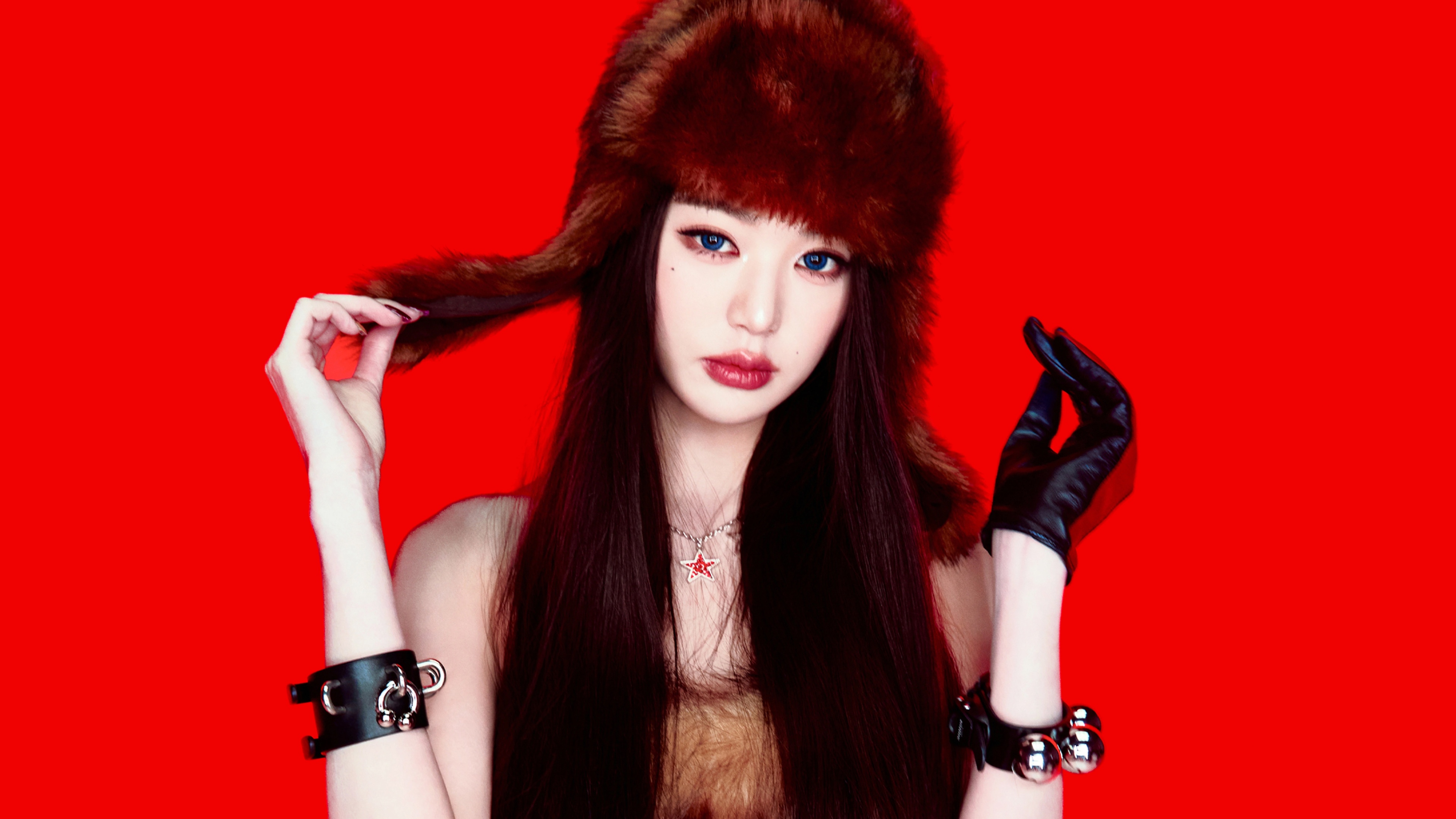 Jang Wonyoung Blue eyes Wallpaper