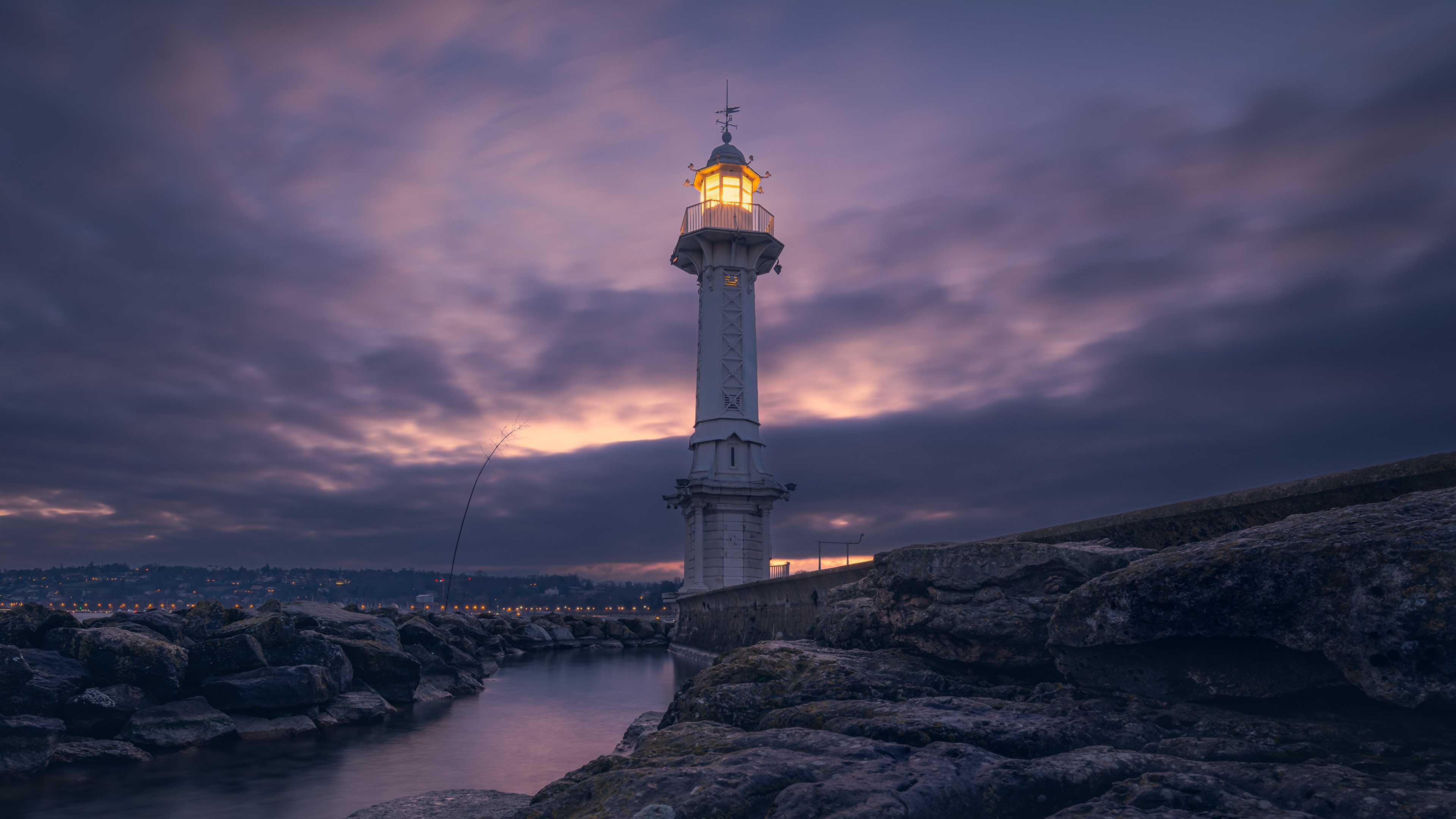 Lighthouse Geneva Wallpaper