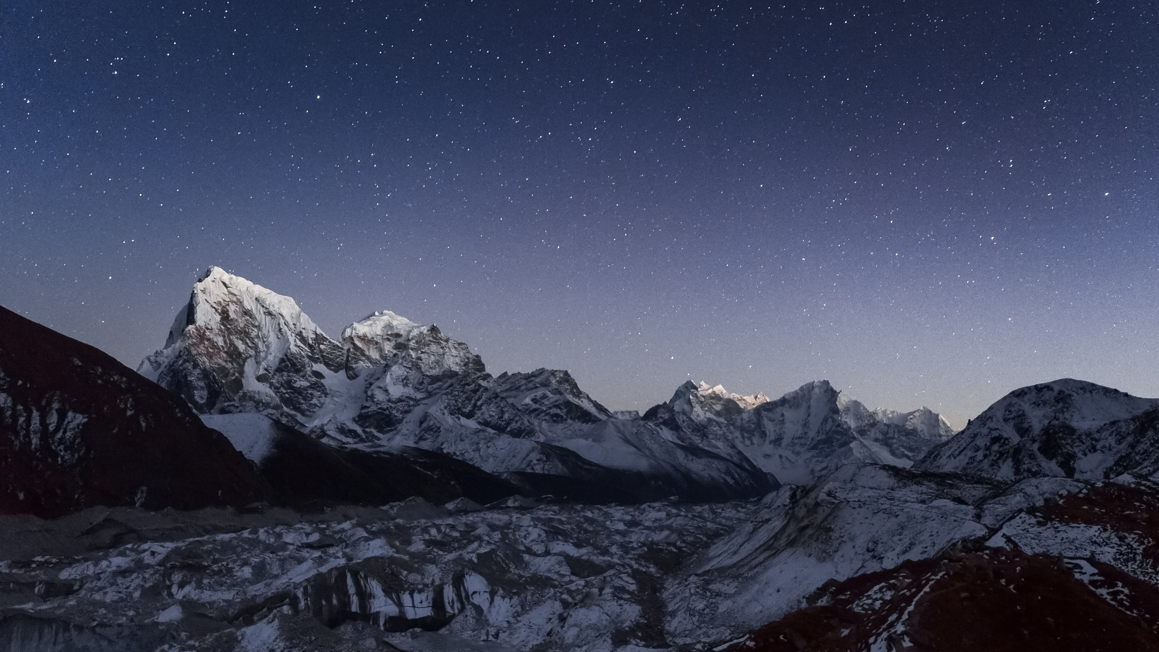 Mount Cholatse Ngozumpa glacier Wallpaper