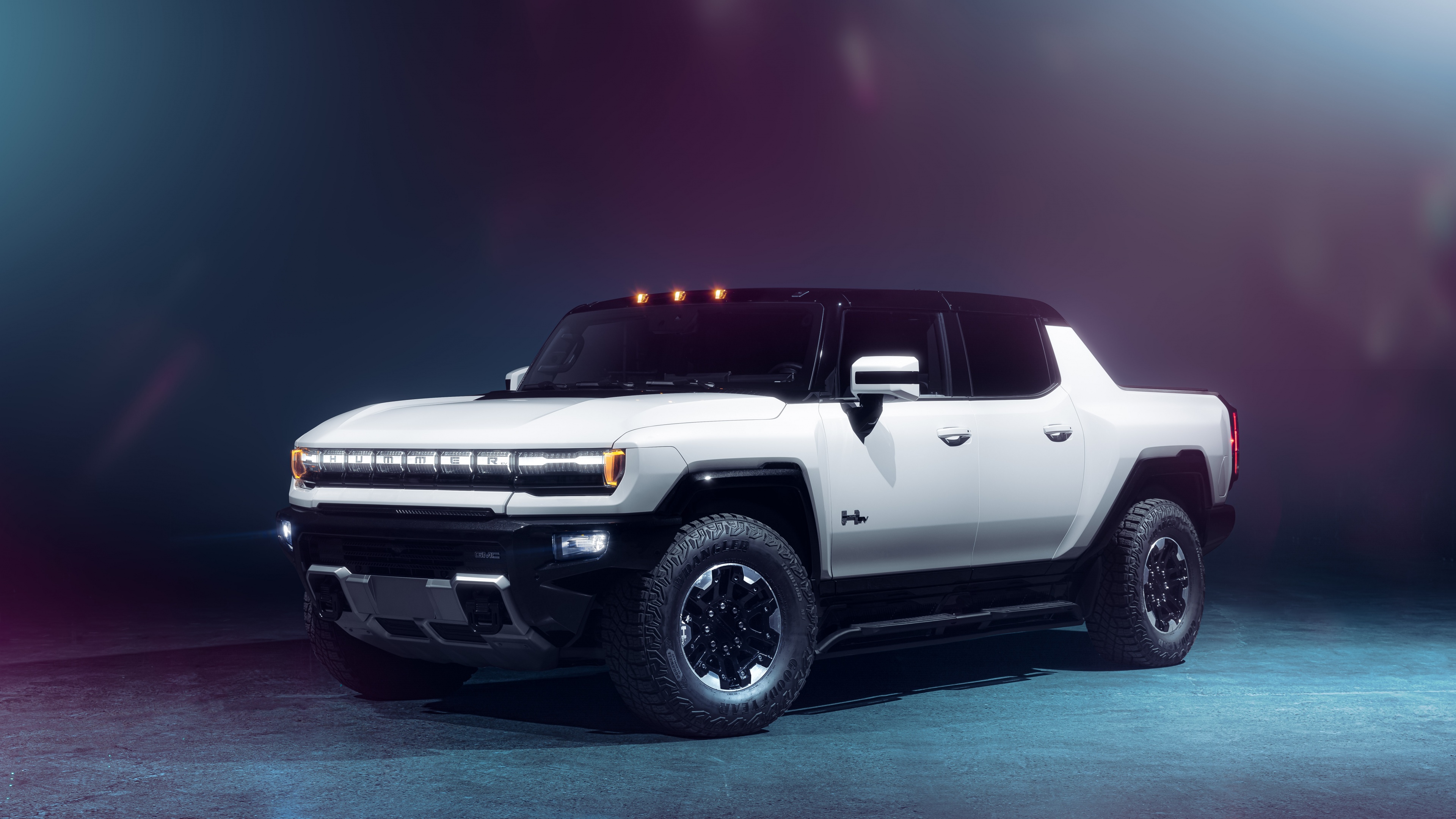 Hummer EV Wallpaper