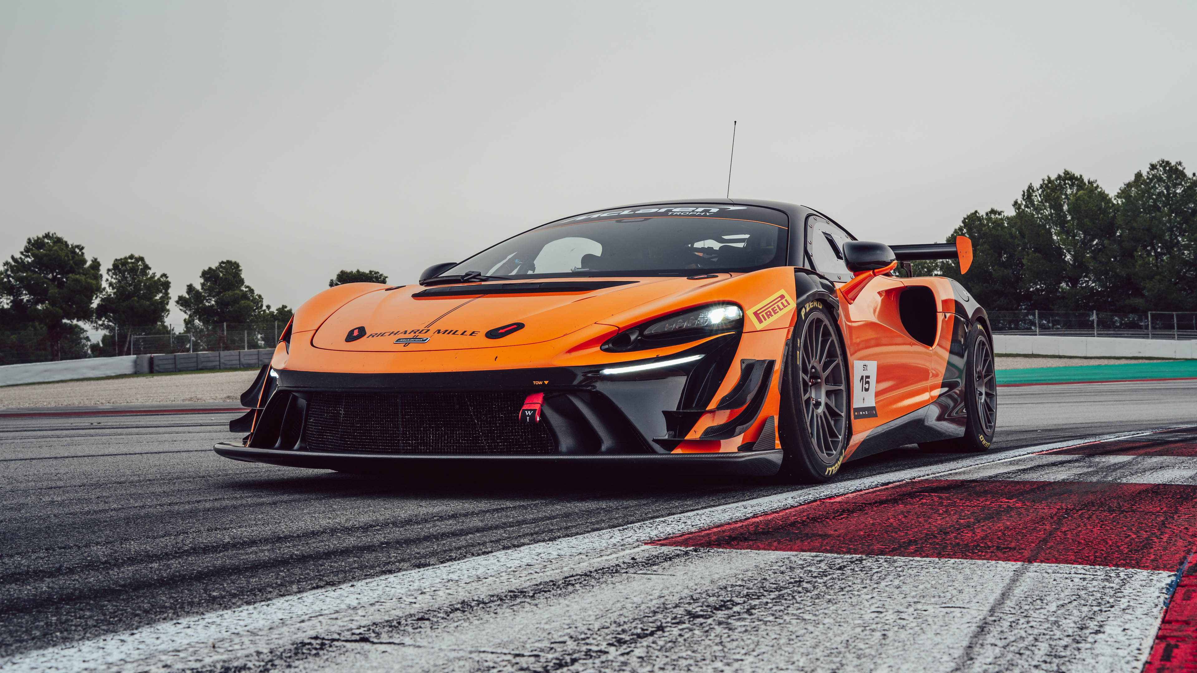 McLaren Artura Trophy EVO Race car Wallpaper