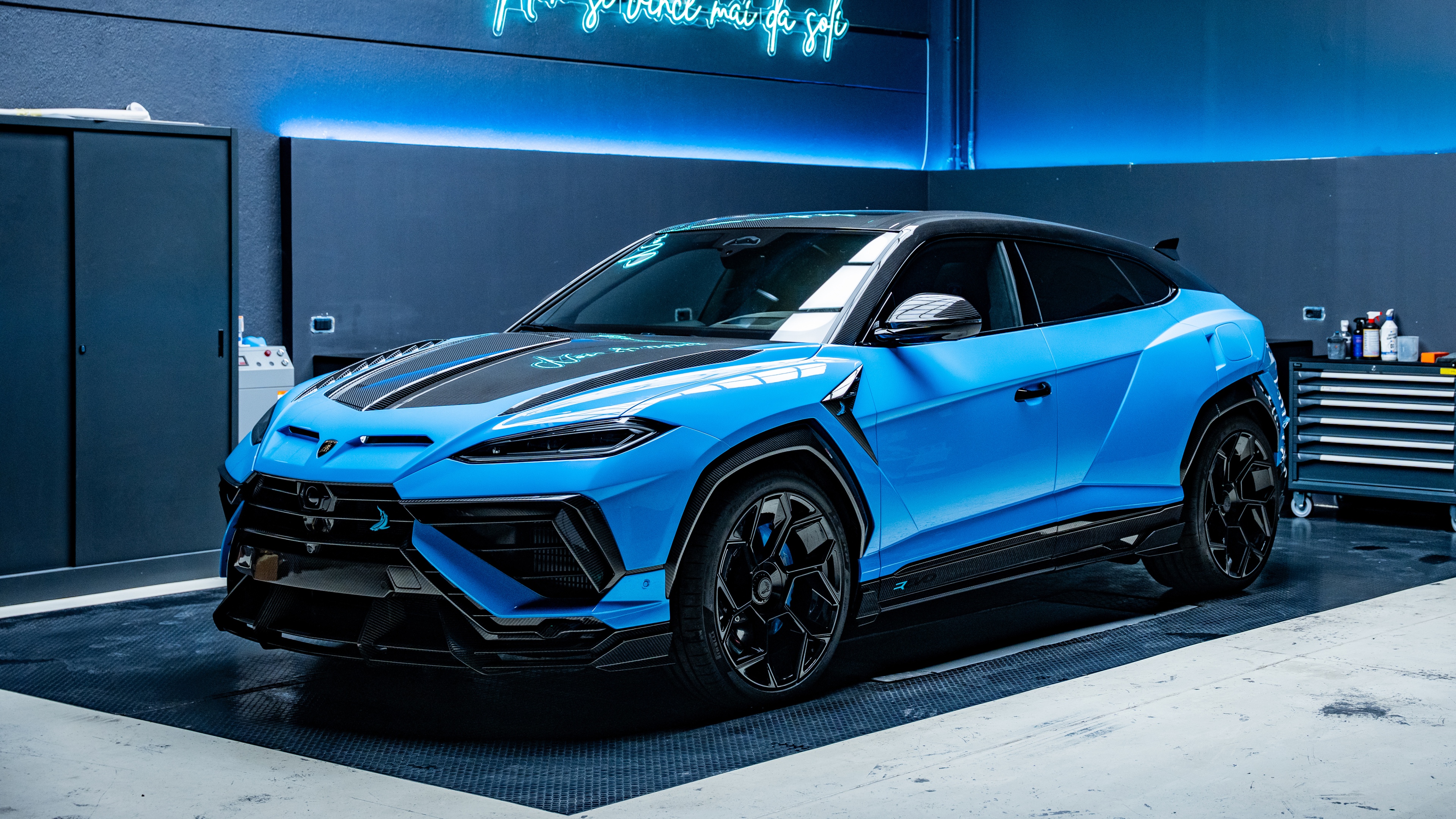 TopCar Lamborghini Urus SE R'Evo Limited Edition Wallpaper